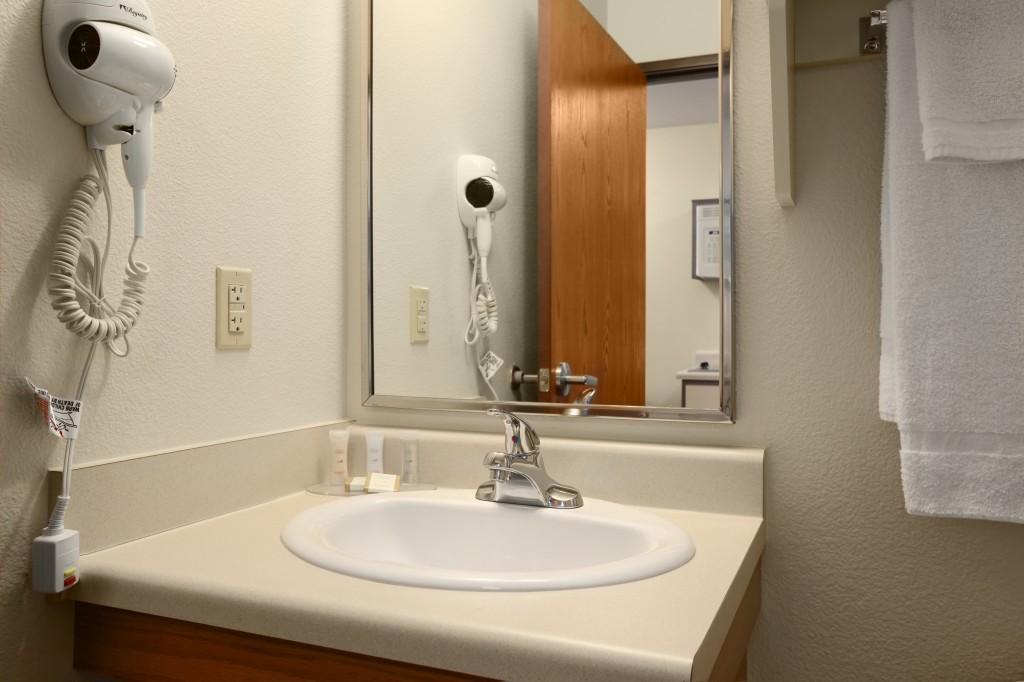 Howard Johnson Vegas / Near Nellis Afb Las Vegas