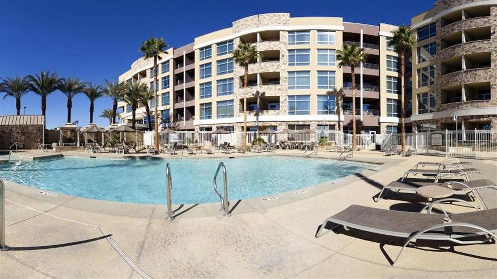 Staybridge Vegas - Stadium District