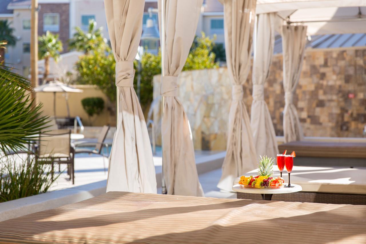 Staybridge Vegas - Stadium District