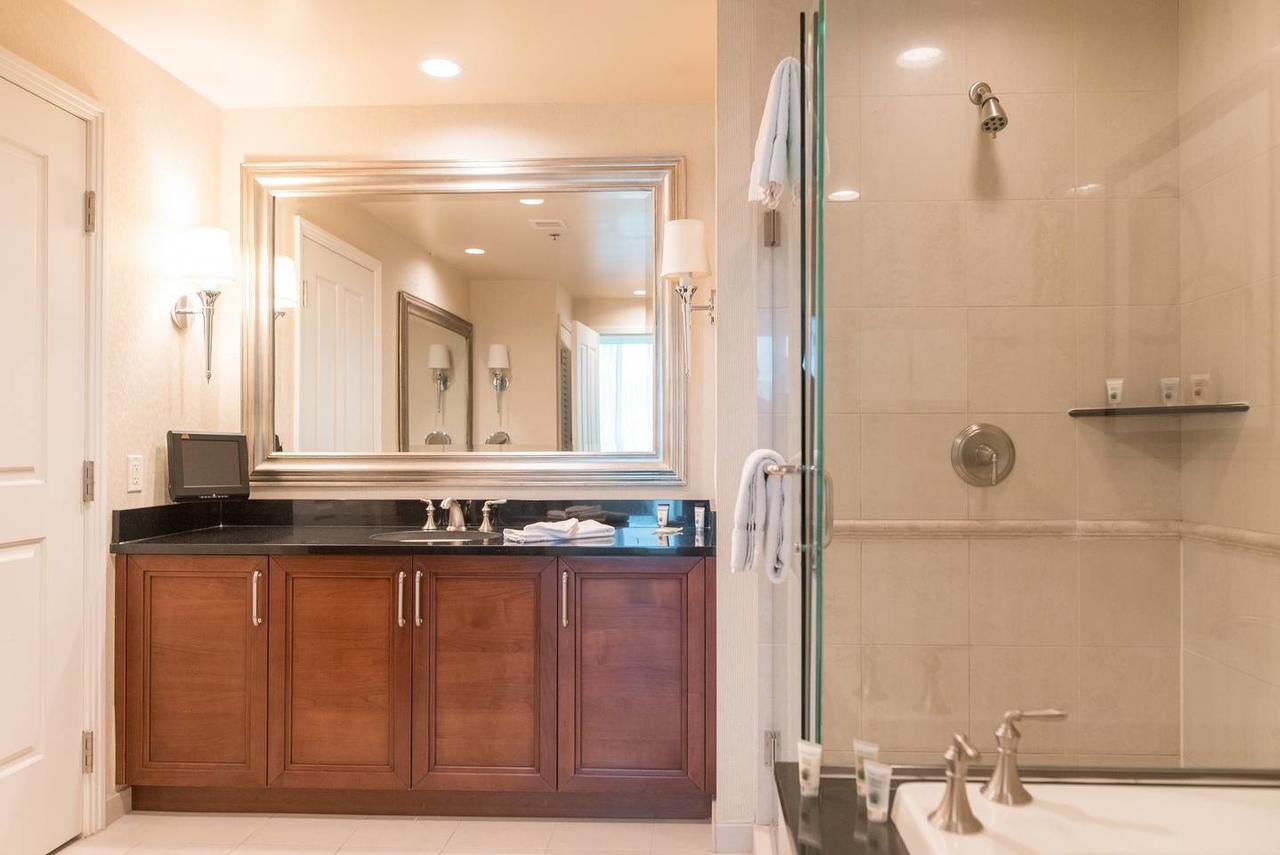 Aparthotel True 1br Balcony With Strip View At Mgm Signature 5*