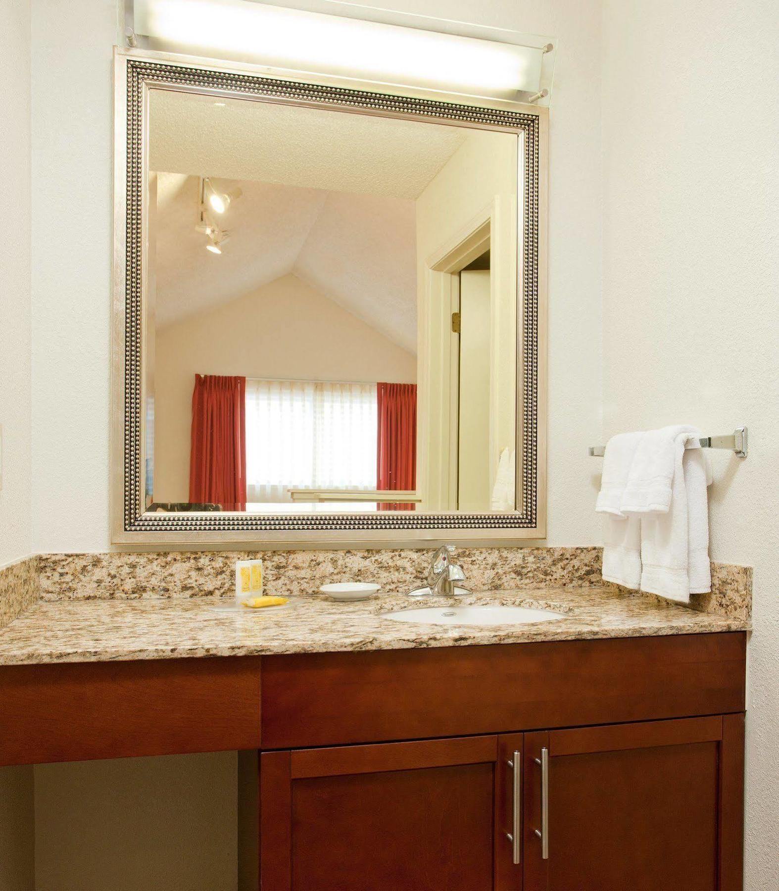 By Marriott Convention Center 3* Las Vegas