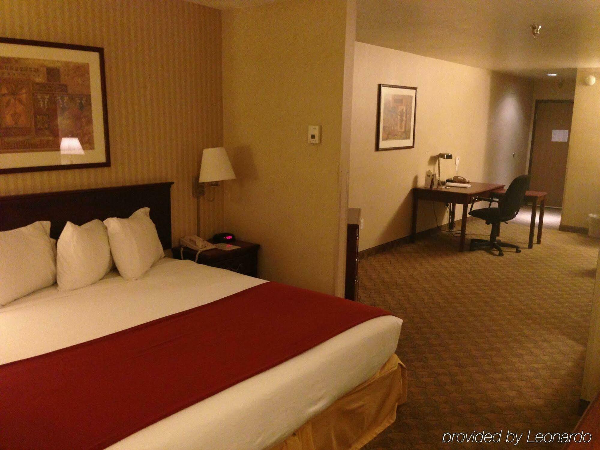 Holiday Express And - Henderson By Ihg