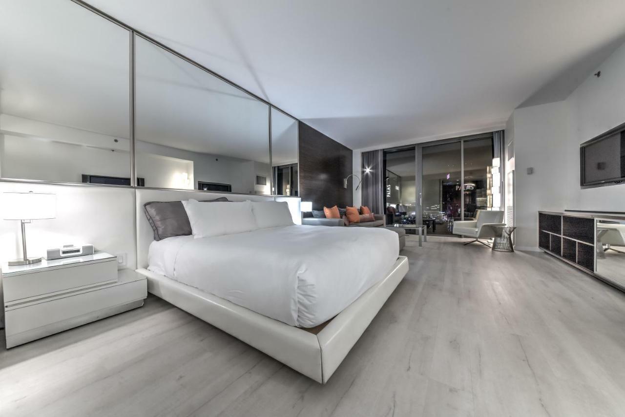 Palms Place Stripview With Open Balcony -33 Aparthotel 4*