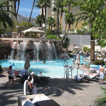Mgm Signature Tower 1 Aparthotel 4*