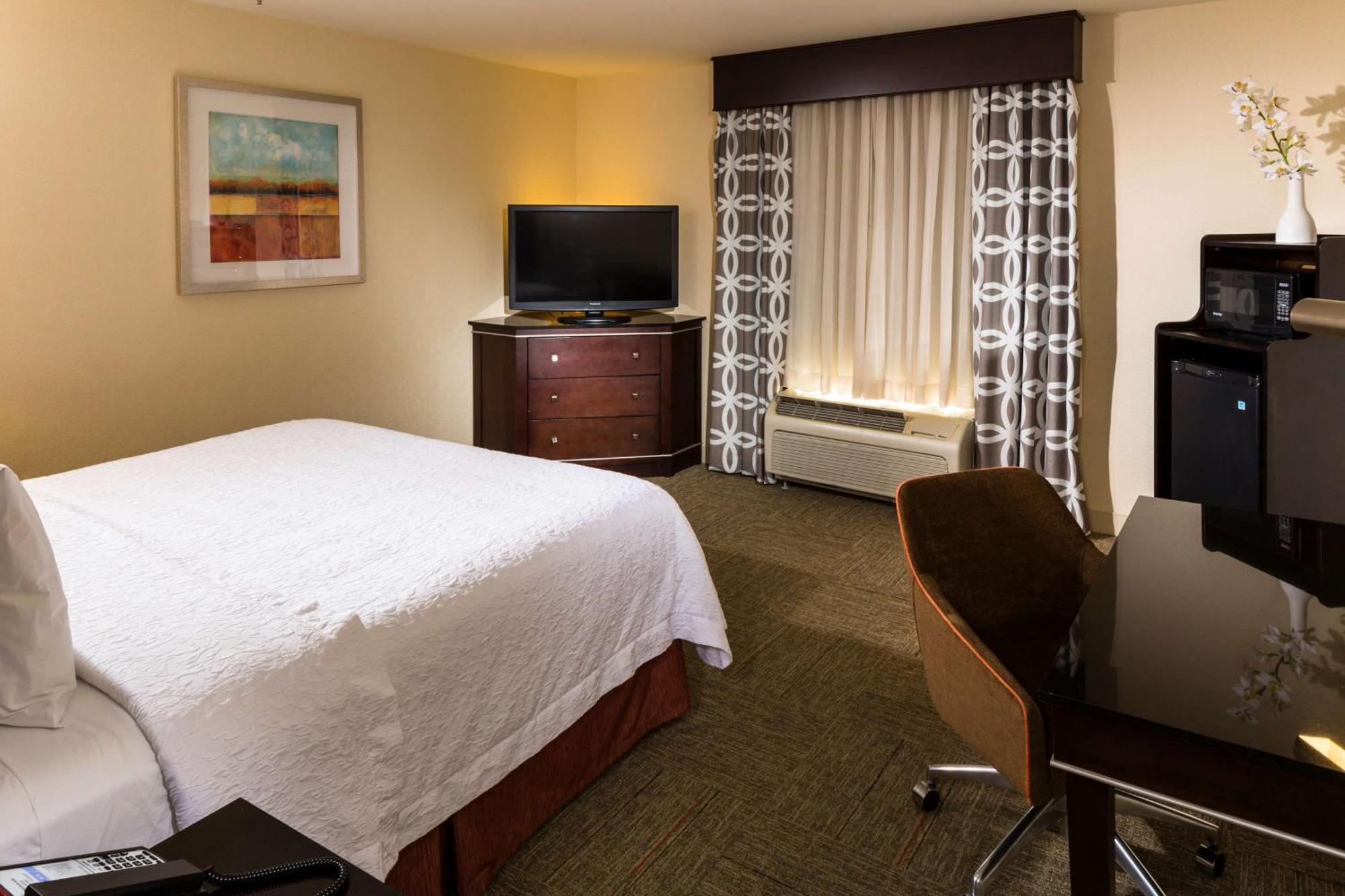 Hotel Hampton & Vegas South
