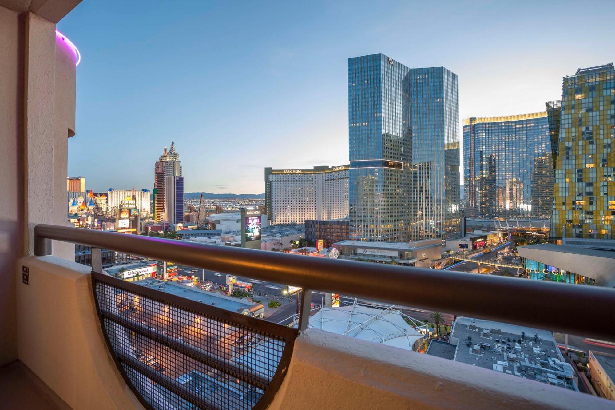Hotel Hilton Vacation Club Polo Towers 3*