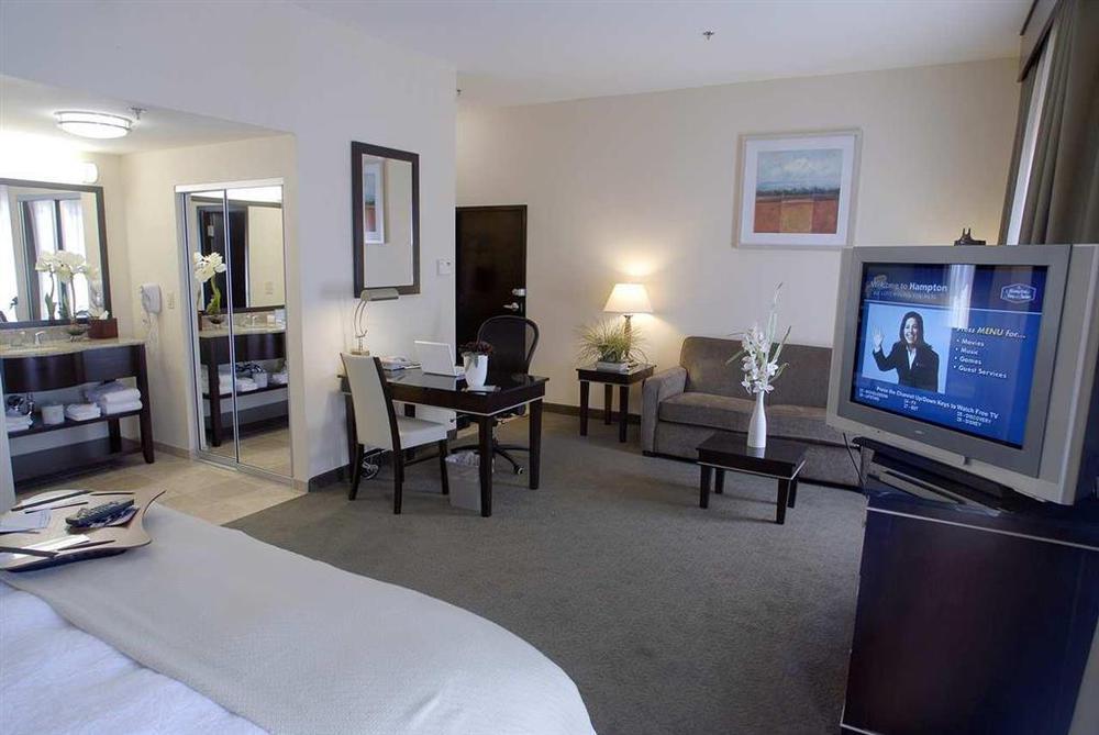 Hampton & Vegas South Las Vegas