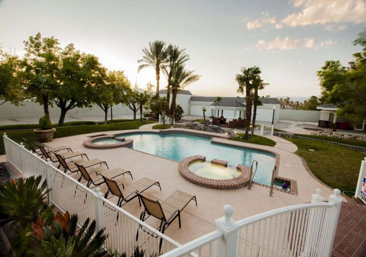 Carota - 6 Bedrooms And A Casitas *