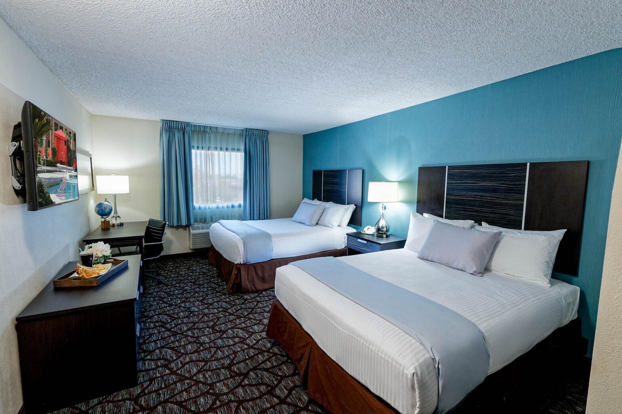 Silver Sevens & Casino Hotel 3*