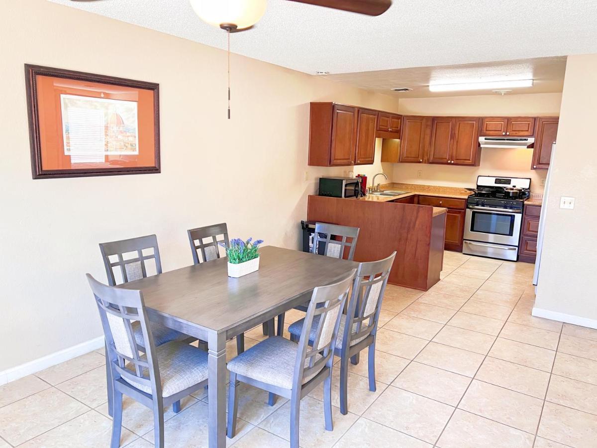 Perfect 4 Bedroom 10 Mins To The Strip