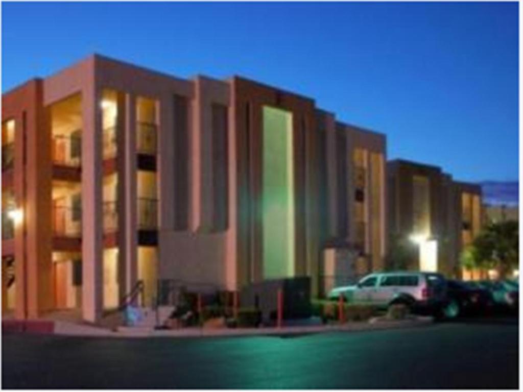 Hotel Nellis At Main Gate